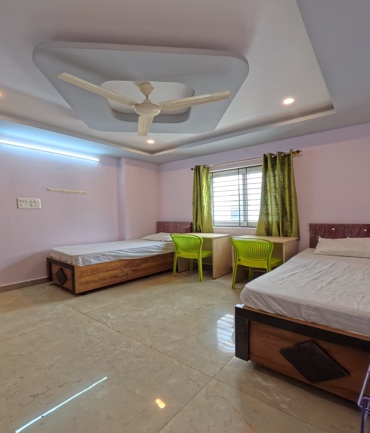 Single Sharing Room